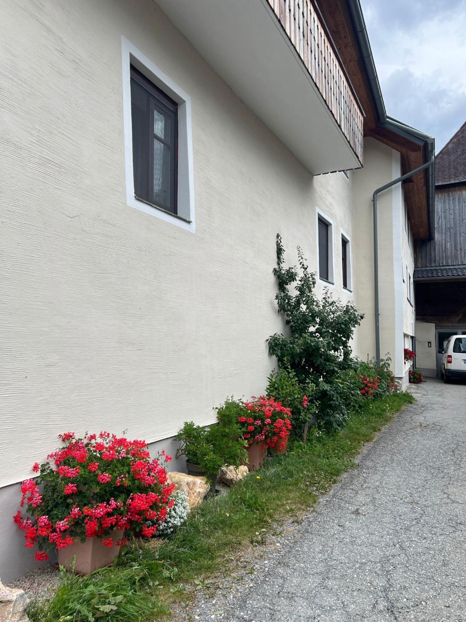 Biohof Golly Farm stay Neumarkt in Steiermark